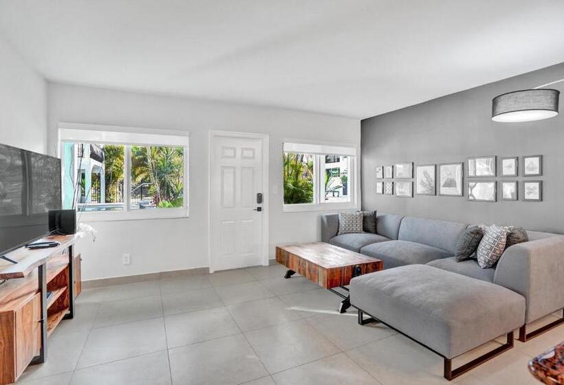 带1个卧室的公寓, Ra Suites