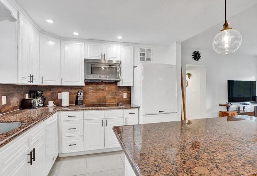 带1个卧室的公寓, Ra Suites