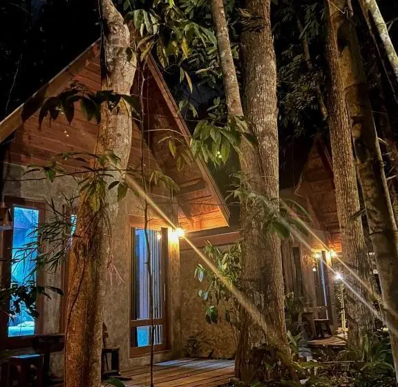 スタンダードバンガロー, Kung Nok Tha Resort Nakhon Si Thammarat