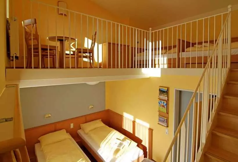スタンダード４人部屋, Jufa Familienresort Kempten Im Allgäu