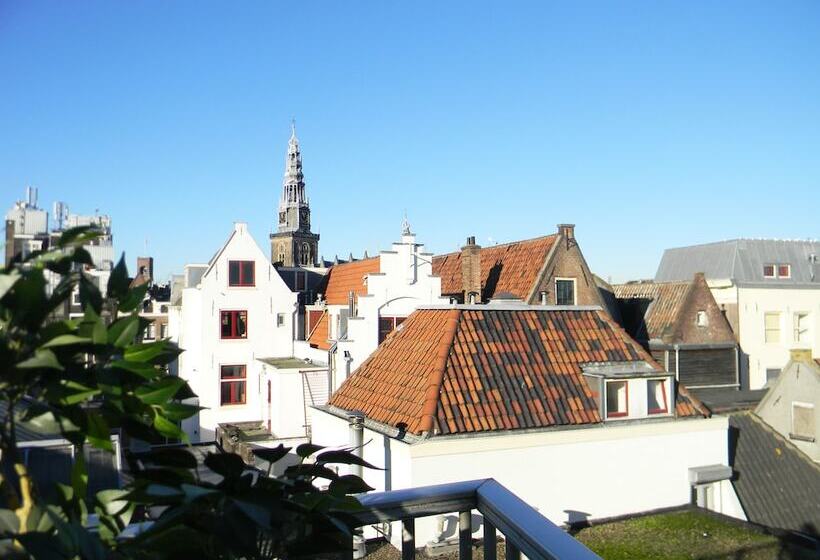 1 Bedroom Penthouse Apartment, Amsterdam Nieuwmarkt Center Apartments