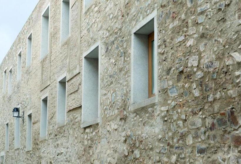 اتاق سوپریور, Atrio