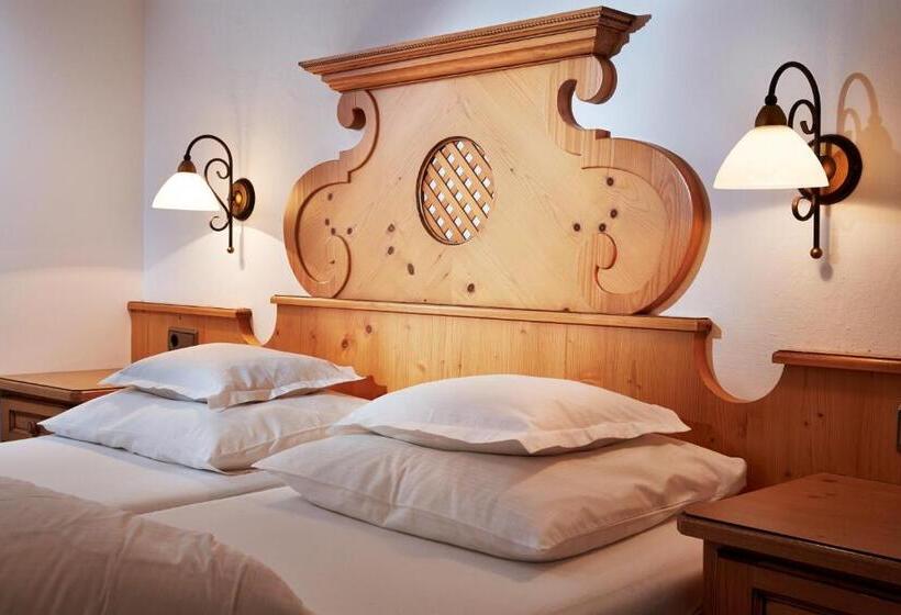 Люкс с Балконом, Auenhotel Kg