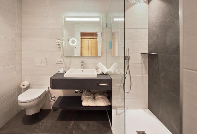 Номер Стандарт, Auenhotel Kg