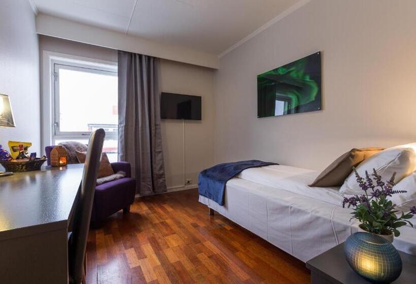 스탠다드 싱글 룸, Enter Viking