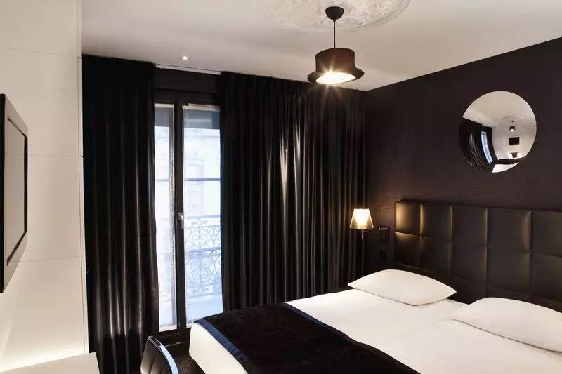 クラシックルーム, First Hotel Paris Tour Eiffel