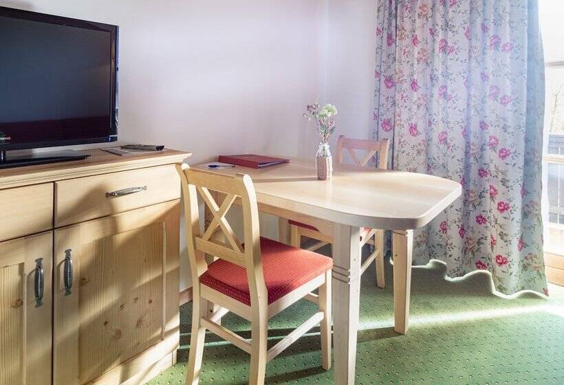 庭の見える1ベッドルームアパートメント, Glasl S Land