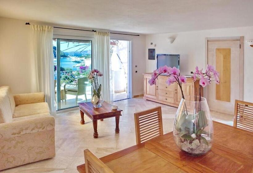 דירה בת חדר שינה 1 עם נוף, Grand Hotel Poltu Quatu