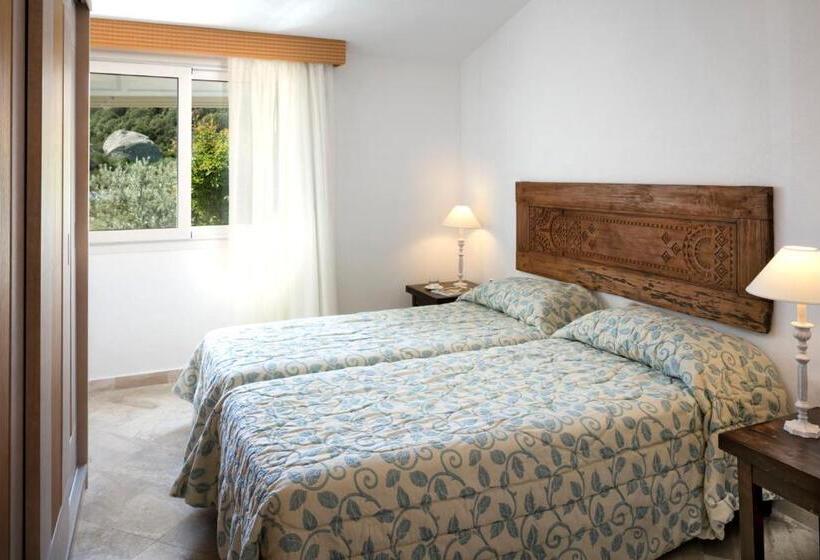 דירת שני חדרים, Grand Hotel Poltu Quatu