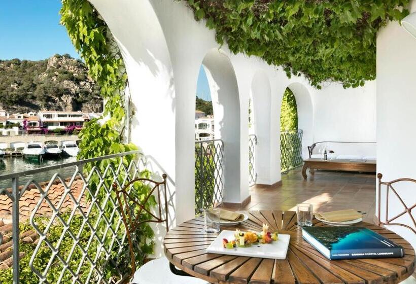 סוויטה נוף לים, Grand Hotel Poltu Quatu