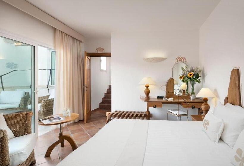 סוויטה אקזקיוטיב, Grand Hotel Poltu Quatu