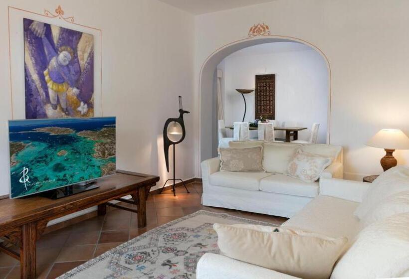 סוויטה אקזקיוטיב, Grand Hotel Poltu Quatu