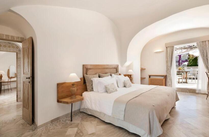 סוויטה מלכותית 2 חדרים, Grand Hotel Poltu Quatu