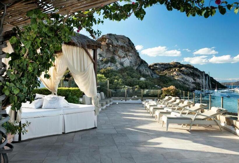 סוויטה נשיאותית, Grand Hotel Poltu Quatu