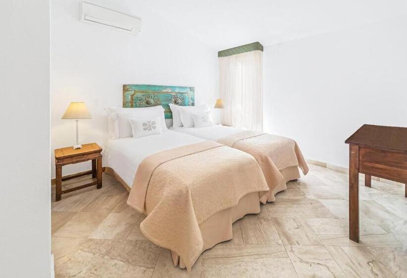 דירת 2 חדרים נוף לים, Grand Hotel Poltu Quatu