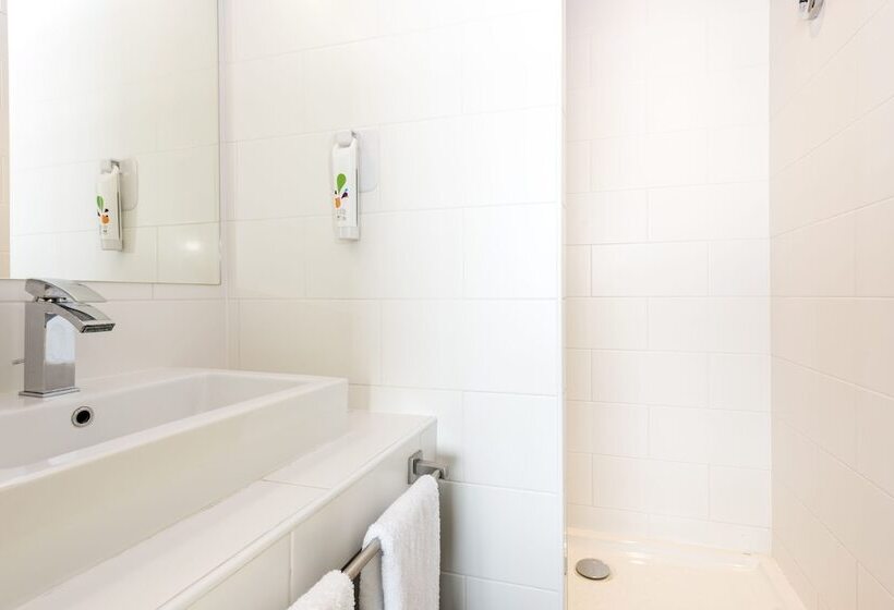 Номер Стандарт, Ibis Styles Saintjulienengenevois Vitam