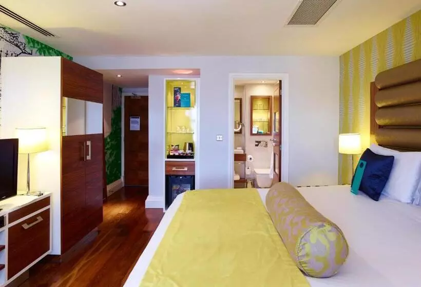 身障者適用スタンダードルーム, Indigo Edinburgh, An Ihg