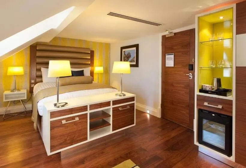 身障者適用スタンダードルーム, Indigo Edinburgh, An Ihg