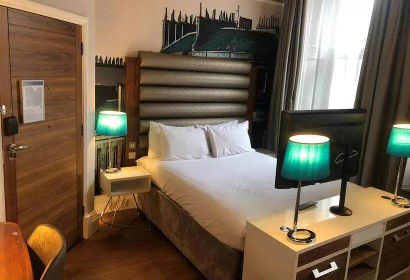 身障者適用スタンダードルーム, Indigo Edinburgh, An Ihg