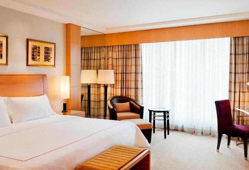 キングサイズベッドのデラックスルーム, Lugal, A Luxury Collection Hotel, Ankara