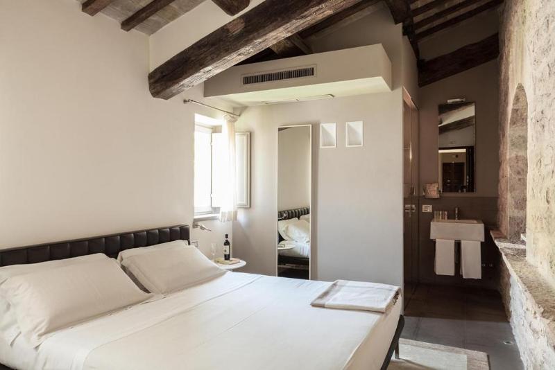디럭스 룸, Nun Assisi Relais & Spa Museum