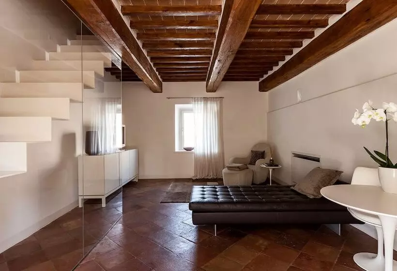 スイート, Nun Assisi Relais & Spa Museum