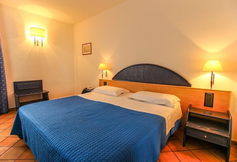 Tengerre Néző Standard Szoba, Paladini Di Francia