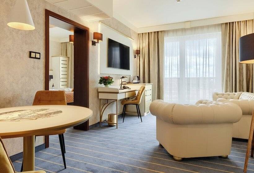 Полулюкс, Park Hotel Diament Wroclaw