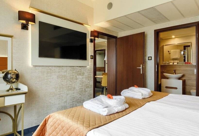 Полулюкс, Park Hotel Diament Wroclaw