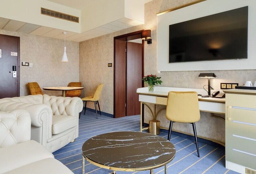 Полулюкс, Park Hotel Diament Wroclaw