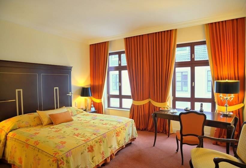 Номер Комфорт, Relais & Chateaux Bulow Palais