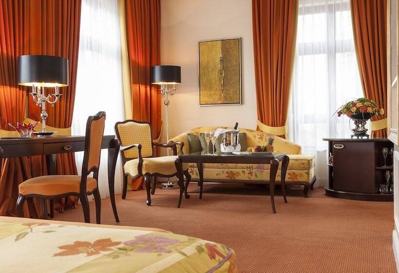 Номер Deluxe, Relais & Chateaux Bulow Palais