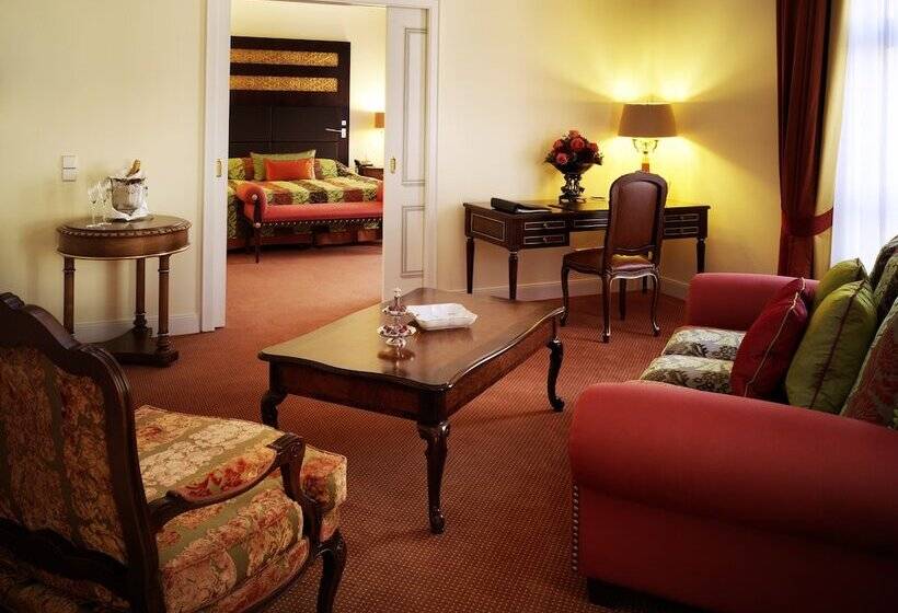 Полулюкс, Relais & Chateaux Bulow Palais