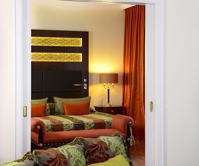 Полулюкс, Relais & Chateaux Bulow Palais