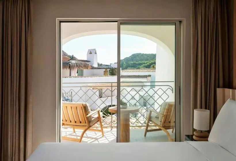 キングサイズベッドのスーペリアルーム, W Sardinia - Poltu Quatu
