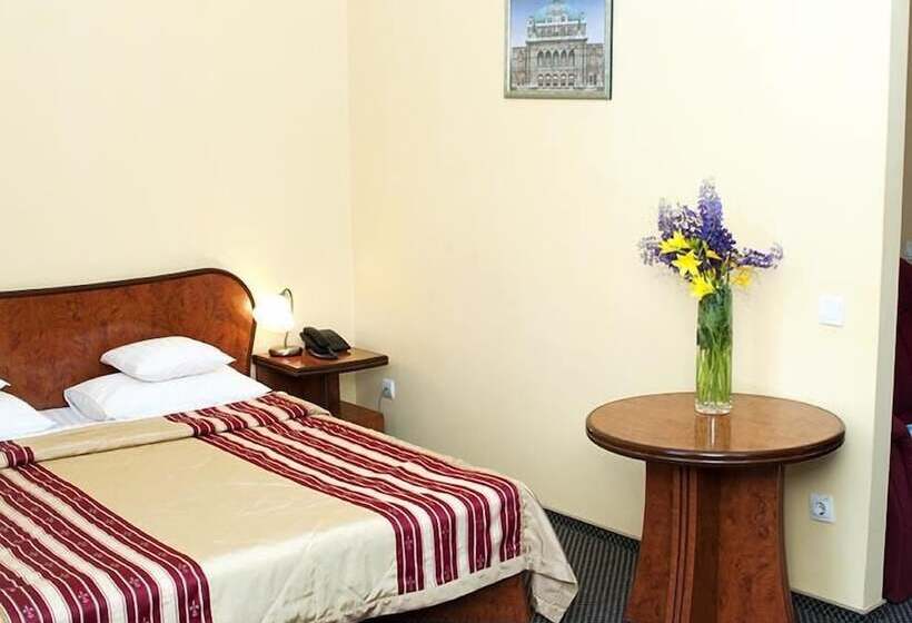 سوییت جونیور, Wien