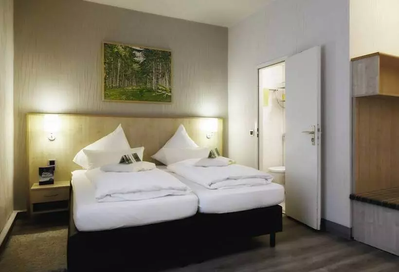 コンフォートルーム, Konsum Berghotel Oberhof