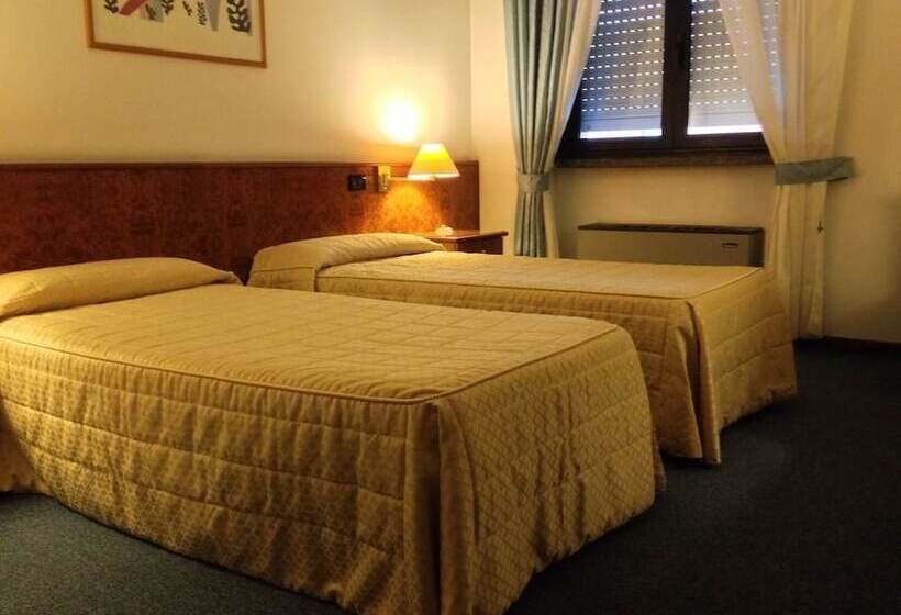 חדר סטנדרט, Motel Europa