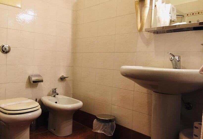 חדר סטנדרט, Motel Europa