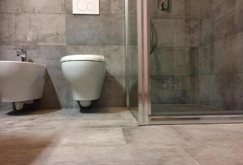 חדר סטנדרט, Motel Europa