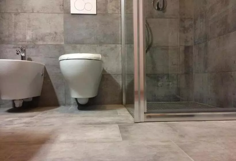 اتاق استاندارد, Motel Europa