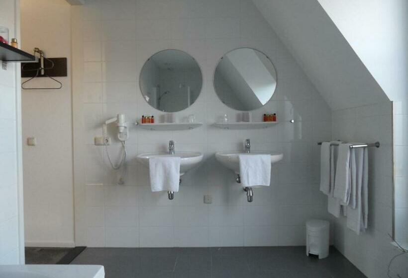 סוויטה, Parkhotel Auberge Vincent