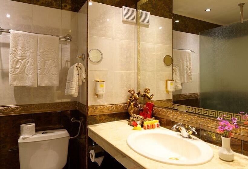 Полулюкс, Spa Hotel Rich