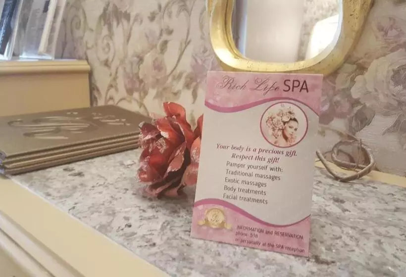 スイート, Spa Hotel Rich