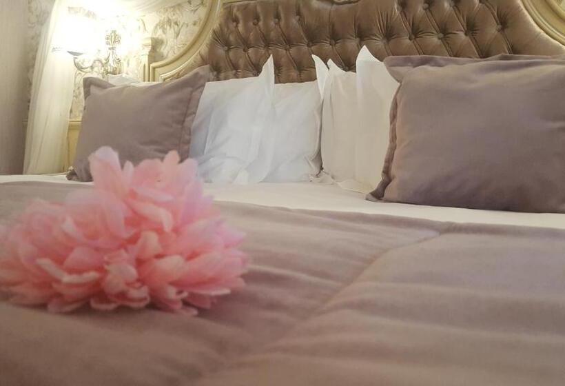 スイート, Spa Hotel Rich