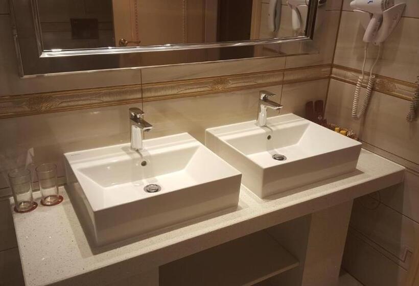 Люкс Deluxe Кровать Кинг, Spa Hotel Rich