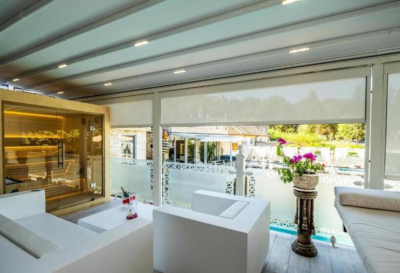 プレジデントスイートルーム, Spa Hotel Rich