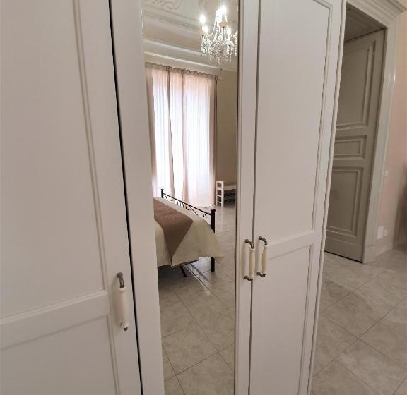 اتاق استاندارد با بالکن, Antica Dimora Barocca