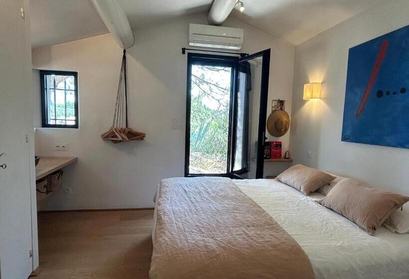 带大床的标准间, Mas Des Alpilles