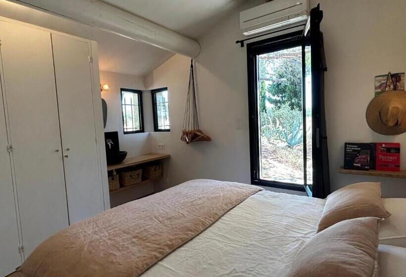 带大床的标准间, Mas Des Alpilles